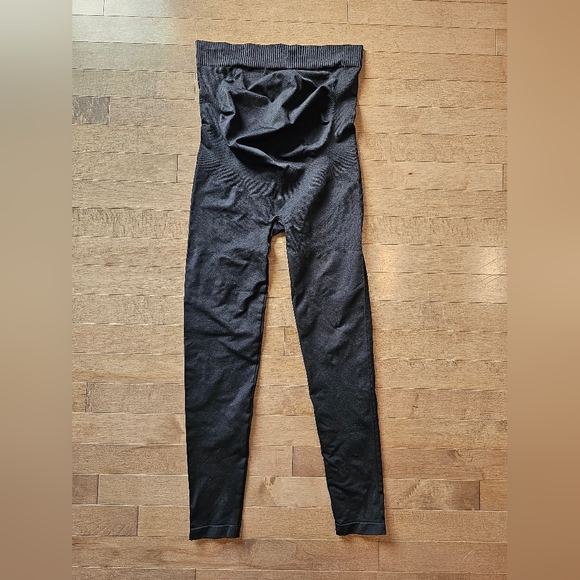 Blanqi everyday maternity leggings - Picture 2 of 3